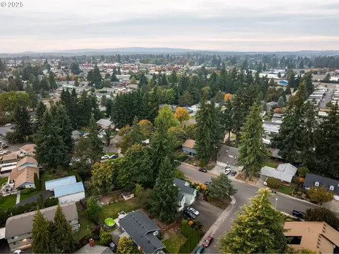 550 SE 5th Avenue Canby OR 97013