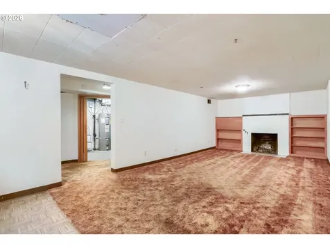 1103 SE 120th Avenue Portland OR 97216