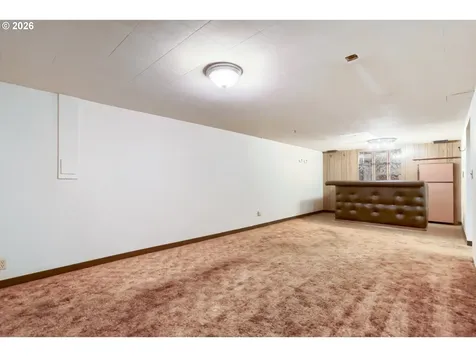1103 SE 120th Avenue Portland OR 97216
