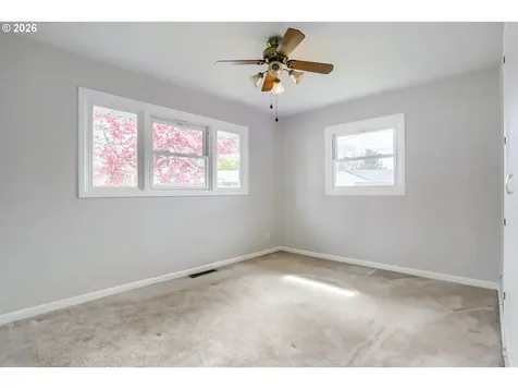 1103 SE 120th Avenue Portland OR 97216