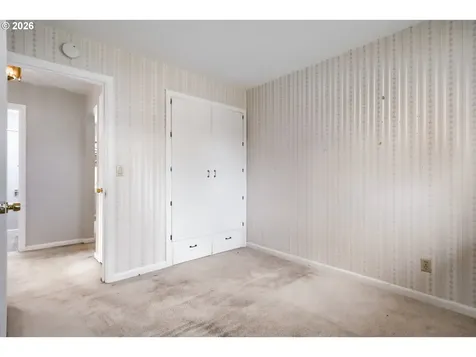 1103 SE 120th Avenue Portland OR 97216