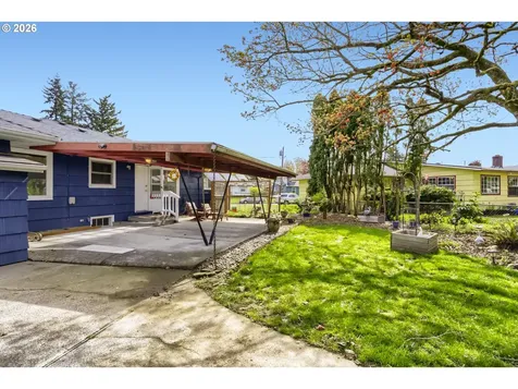 1103 SE 120th Avenue Portland OR 97216