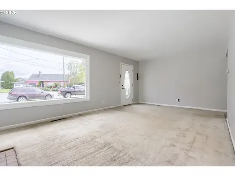 1103 SE 120th Avenue Portland OR 97216