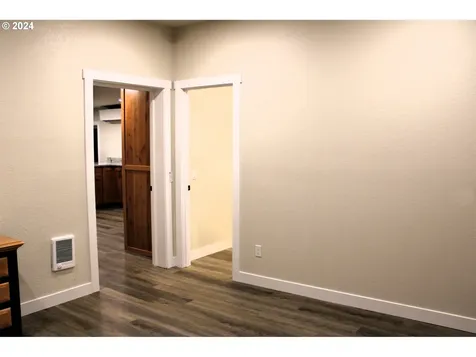 221 Greenhill Drive Roseburg OR 97471
