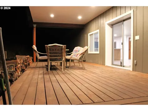 221 Greenhill Drive Roseburg OR 97471