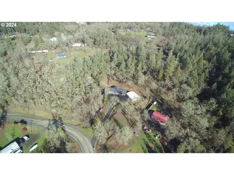 221 Greenhill Drive Roseburg OR 97471