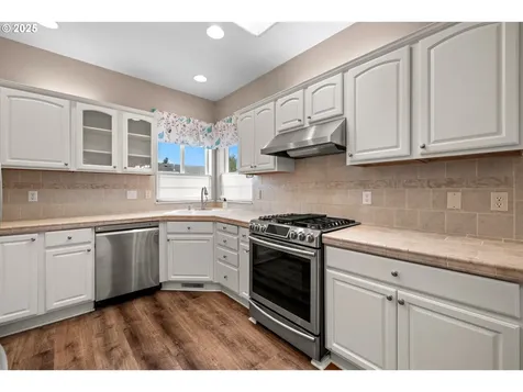 1670 NE Jackson School Road Hillsboro OR 97124