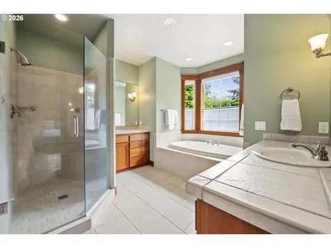33302 Neacoxie Lane Warrenton OR 97146