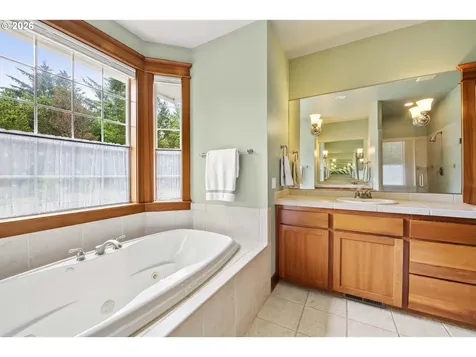 33302 Neacoxie Lane Warrenton OR 97146