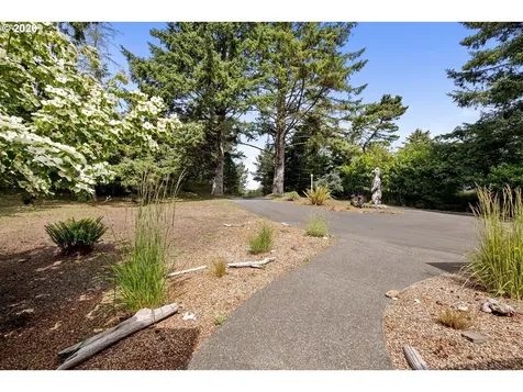 33302 Neacoxie Lane Warrenton OR 97146