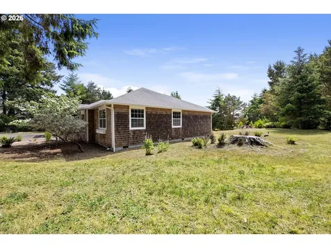 33302 Neacoxie Lane Warrenton OR 97146