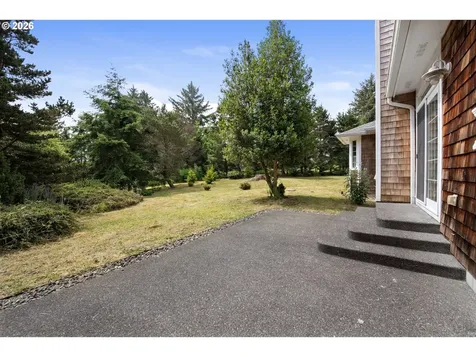 33302 Neacoxie Lane Warrenton OR 97146