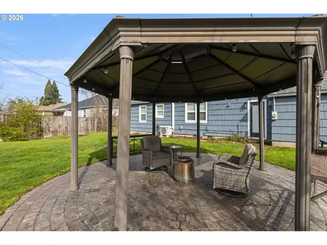 824 W Nebo Street Roseburg OR 97471