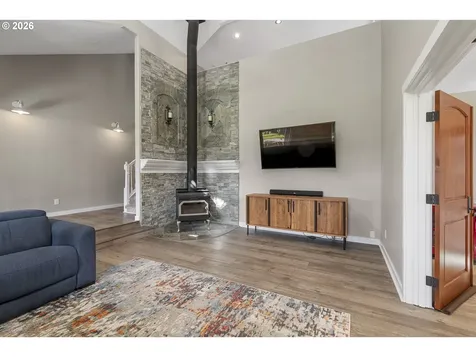 37817 SE Hidden Falls Road Washougal WA 98671