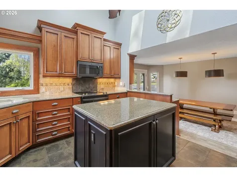37817 SE Hidden Falls Road Washougal WA 98671