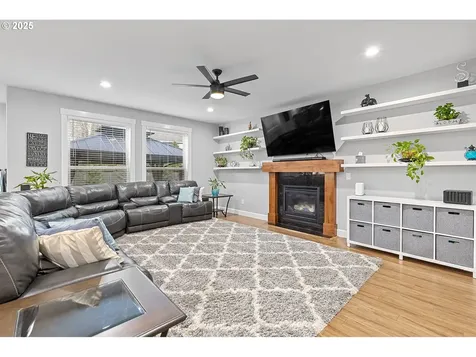 317 Thistle Court Woodland WA 98674