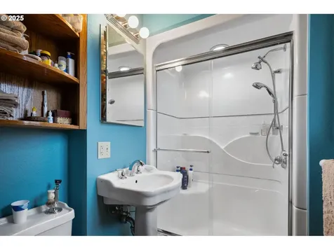 3034 SE Brian Street Hillsboro OR 97123