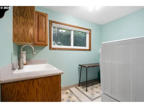 3034 SE Brian Street Hillsboro OR 97123