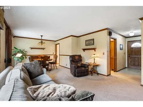 3034 SE Brian Street Hillsboro OR 97123