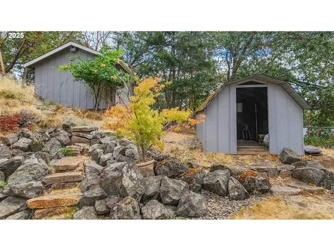 6649 Garden Valley Road Roseburg OR 97471