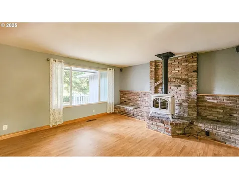 6649 Garden Valley Road Roseburg OR 97471