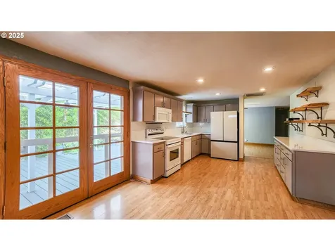 6649 Garden Valley Road Roseburg OR 97471