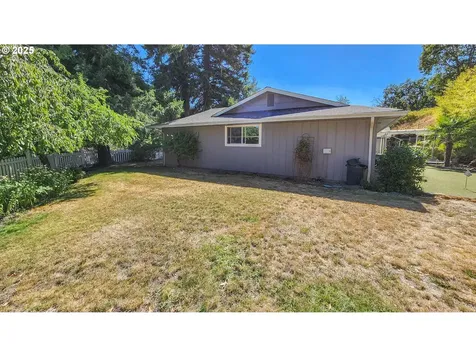 6649 Garden Valley Road Roseburg OR 97471