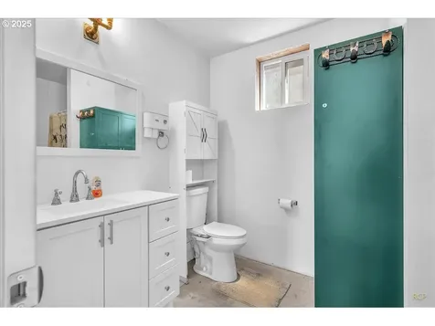 24843 S Blundell Road Canby OR 97013