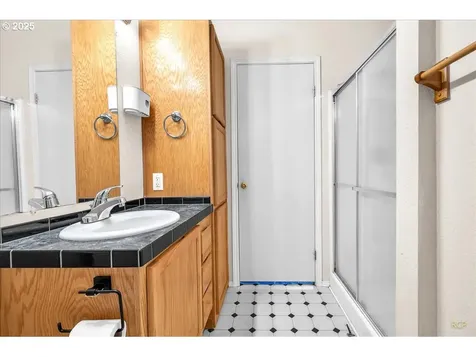 24843 S Blundell Road Canby OR 97013