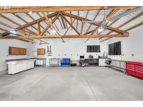 24843 S Blundell Road Canby OR 97013