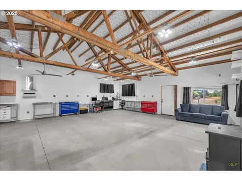 24843 S Blundell Road Canby OR 97013