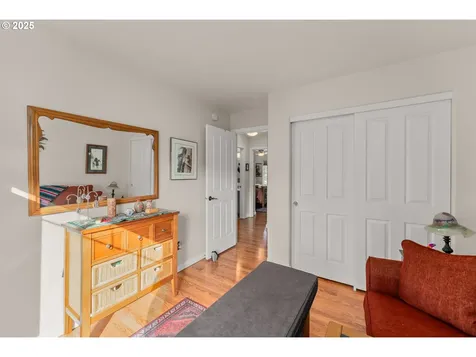 401 Sunnyside Drive Winston OR 97496