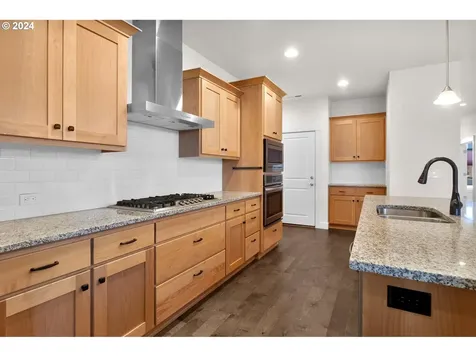 3953 SE 78th Avenue Hillsboro OR 97123