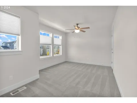 3953 SE 78th Avenue Hillsboro OR 97123