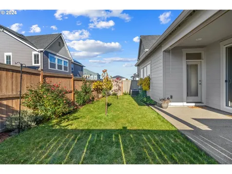 3953 SE 78th Avenue Hillsboro OR 97123
