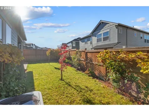 3953 SE 78th Avenue Hillsboro OR 97123