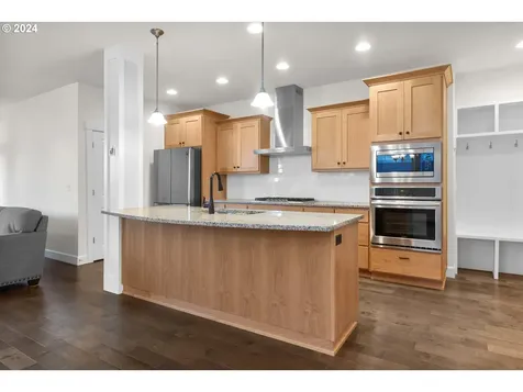 3953 SE 78th Avenue Hillsboro OR 97123