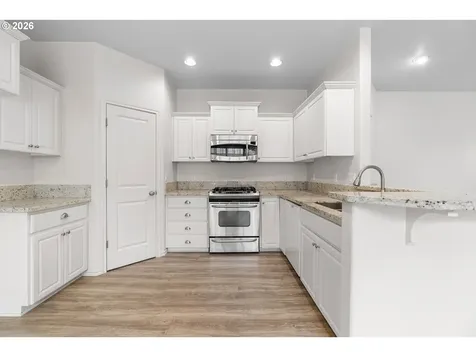 4858 NW Olivares Terrace Portland OR 97229
