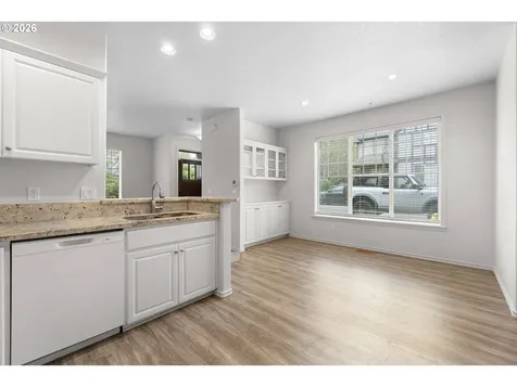 4858 NW Olivares Terrace Portland OR 97229
