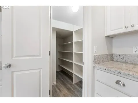 4858 NW Olivares Terrace Portland OR 97229
