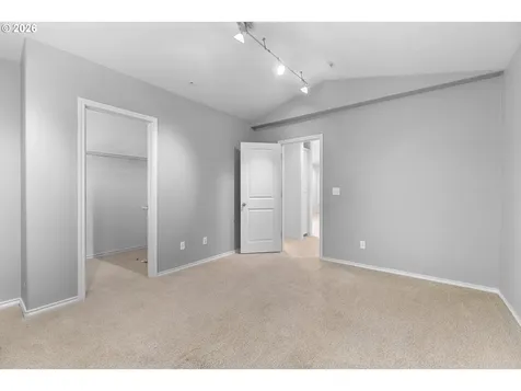 4858 NW Olivares Terrace Portland OR 97229