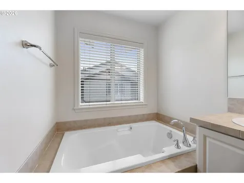 4858 NW Olivares Terrace Portland OR 97229
