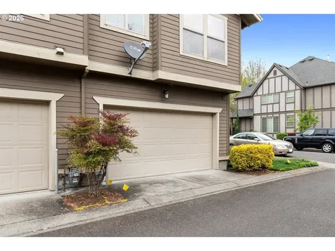 4858 NW Olivares Terrace Portland OR 97229