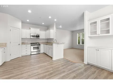 4858 NW Olivares Terrace Portland OR 97229
