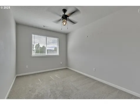 1015 S Nectarine Street Cornelius OR 97113