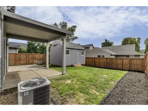 1015 S Nectarine Street Cornelius OR 97113