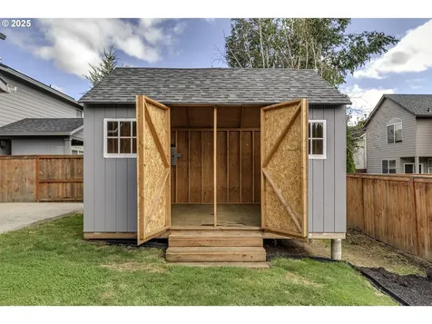 1015 S Nectarine Street Cornelius OR 97113