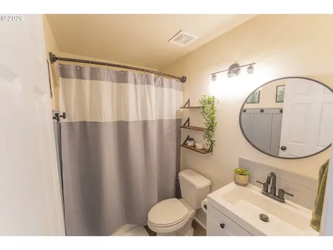 8409 NE 15th Street Vancouver WA 98664