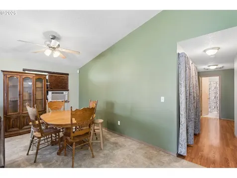 2611 NE 164th Avenue Vancouver WA 98684