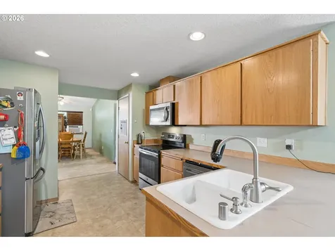 2611 NE 164th Avenue Vancouver WA 98684